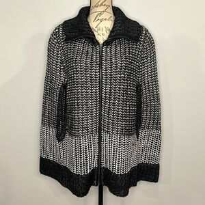 NWT DKNY Jeans sweater cape poncho chunky knit with subtle metallic L